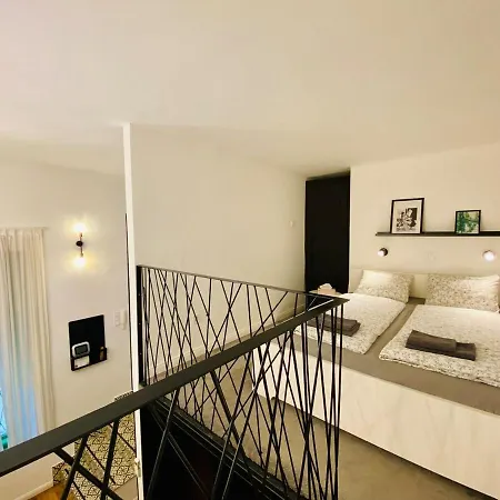 Cozy Downtown 2br Ground Fl - Piano Apartamento