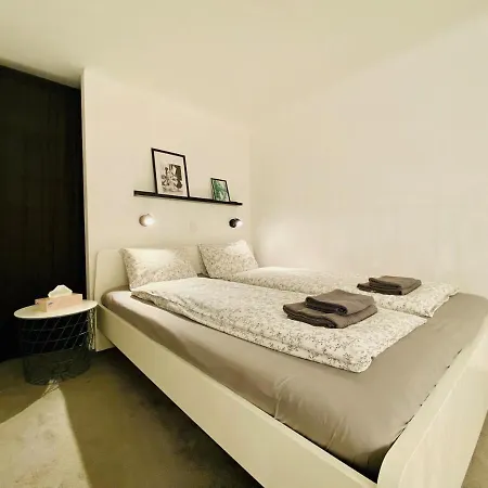 Apartamento Cozy Downtown 2br Ground Fl - Piano *